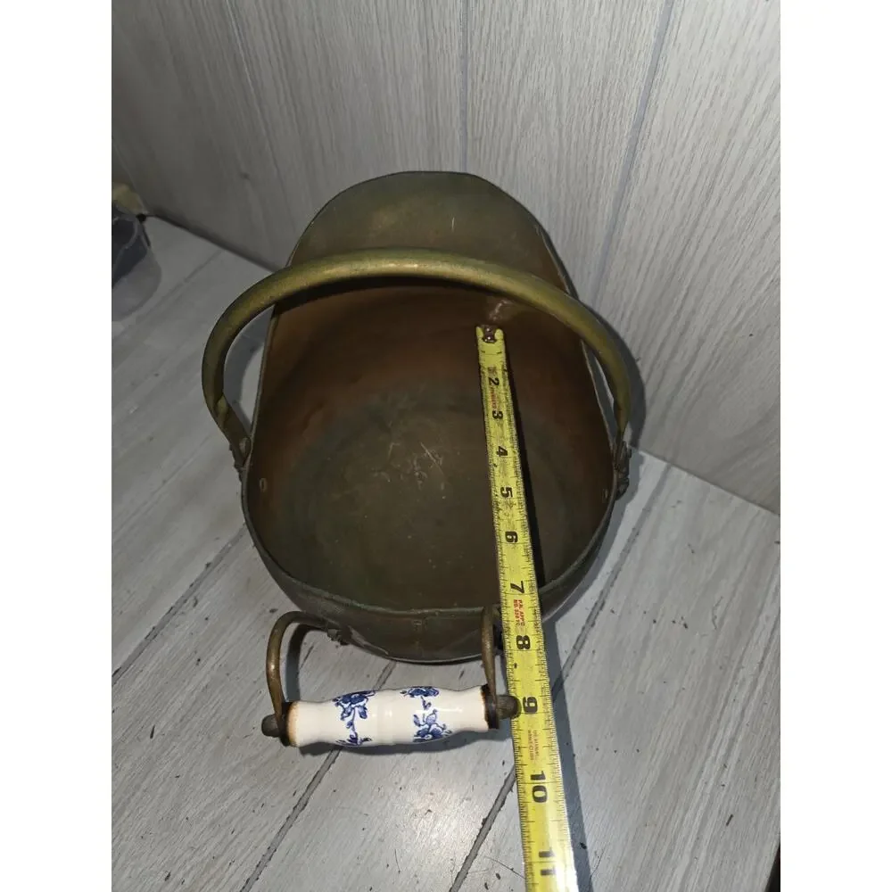 Vintage Hammered Copper Coal Scuttle Bucket With White And Blue Porcelain Handle